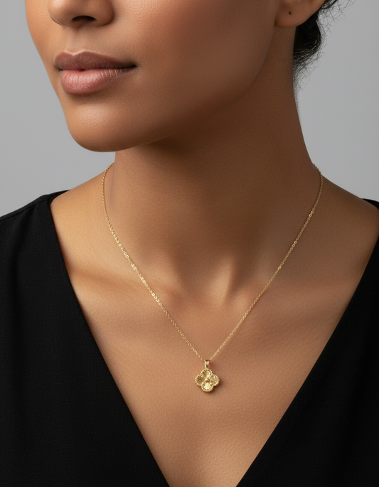 Clover Pendant Necklace