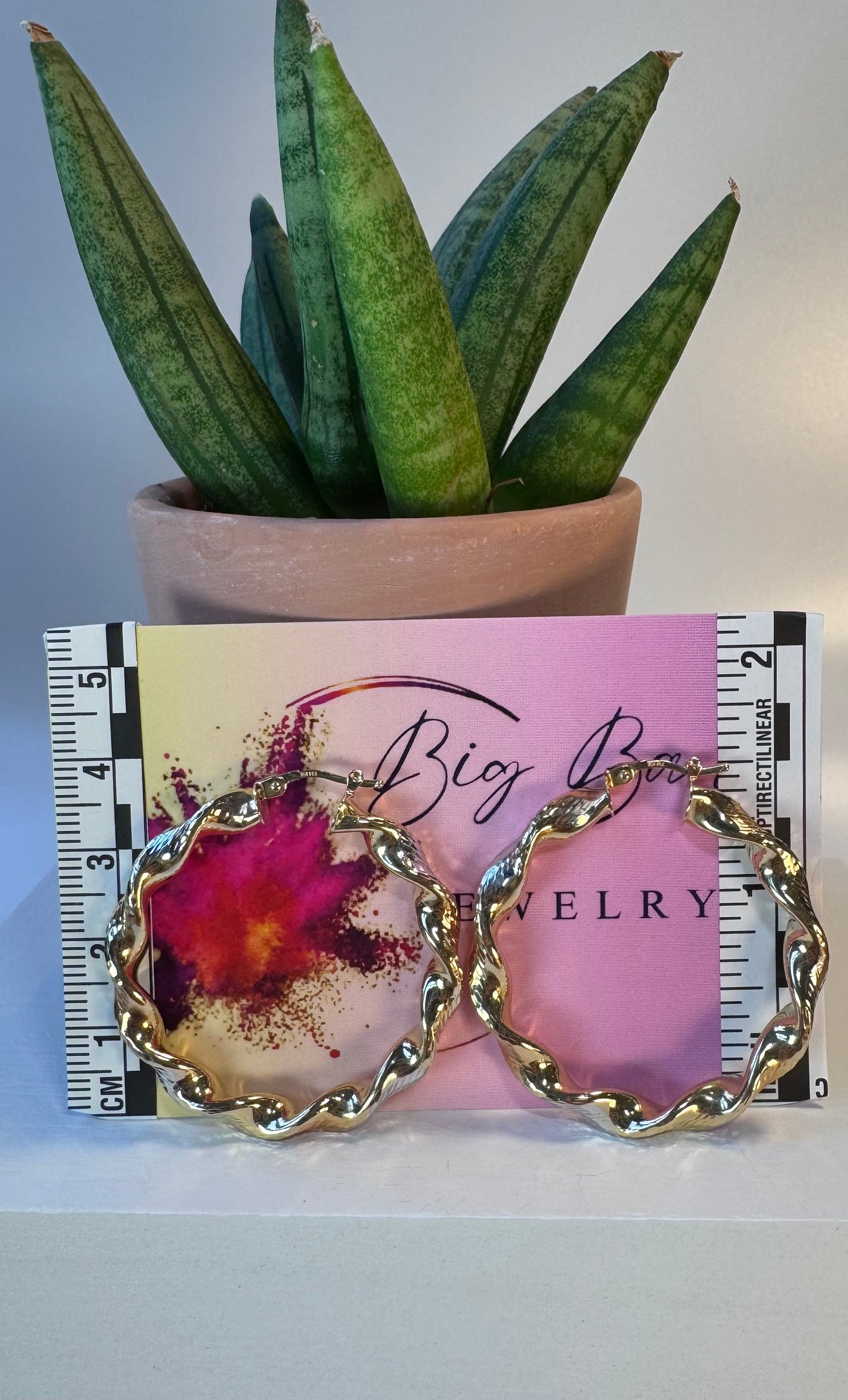14k Gold Swirl Hoops